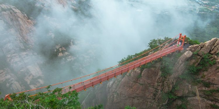 Adventure Travel: Pushing Your Boundaries and Expanding Your Horizons